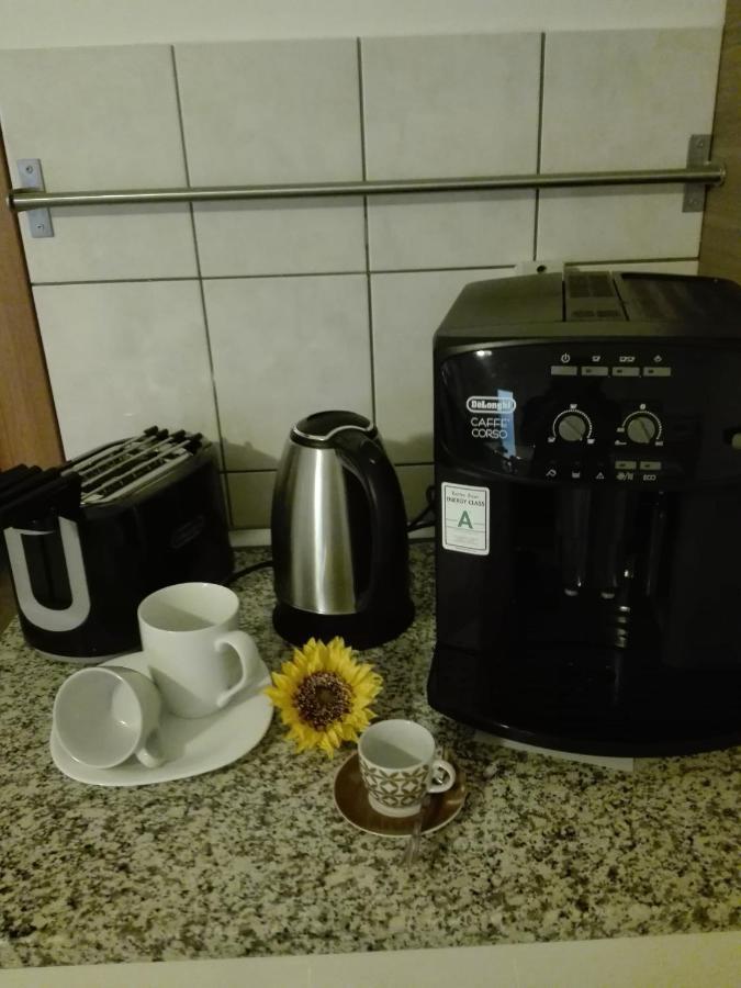 Girasole Grazioli 47 Panzió Trento Kültér fotó