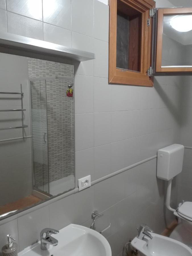 Girasole Grazioli 47 Panzió Trento Kültér fotó